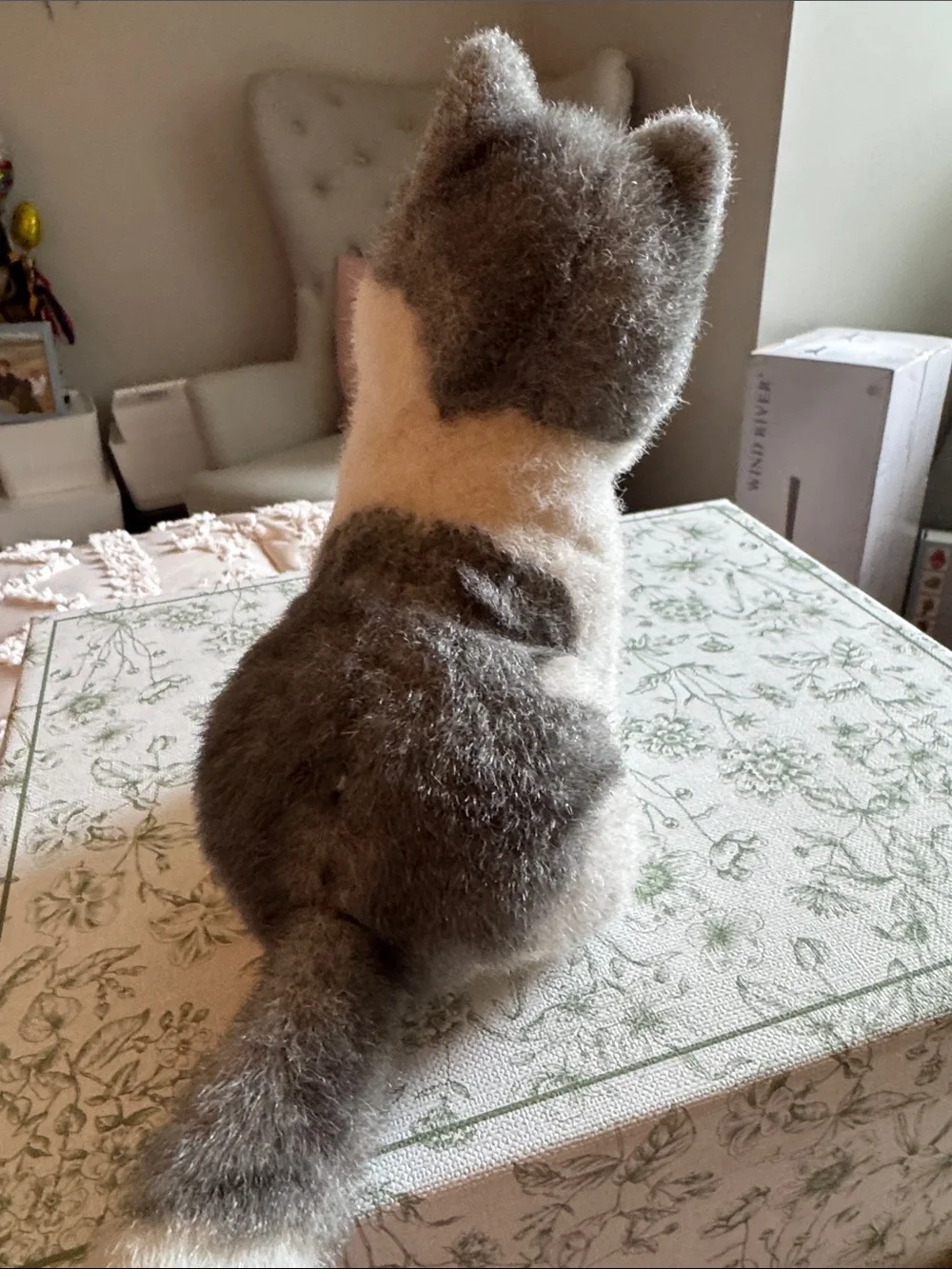 Plush Husky Dog Toy in Gray and White - Collectible Soft Plush